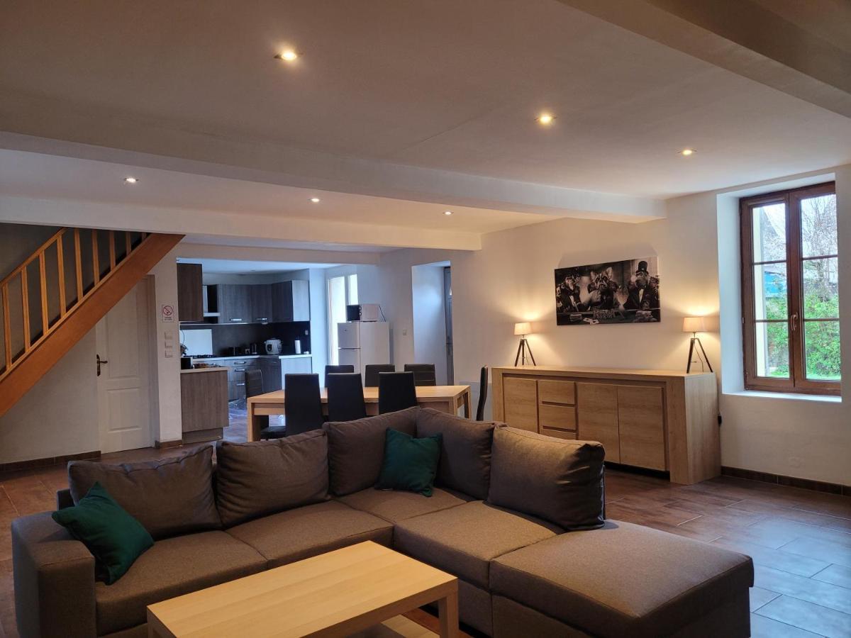 Un Nid Pour La Nuit Villa Bransles Bagian luar foto
